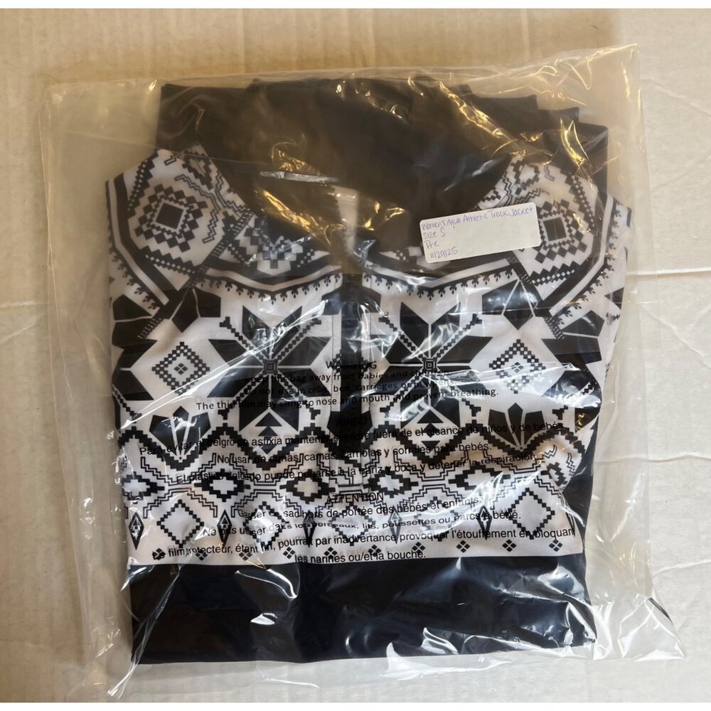 Aqua Athletics Zip Pullover - Picture 12 of 12